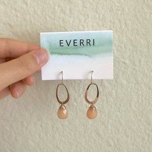 EVERRI - Zoie Stone Drop Earrings